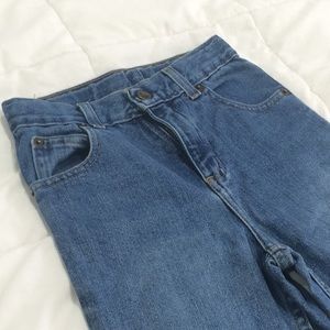 I’m cleaning out my closet and haven’t worn these.